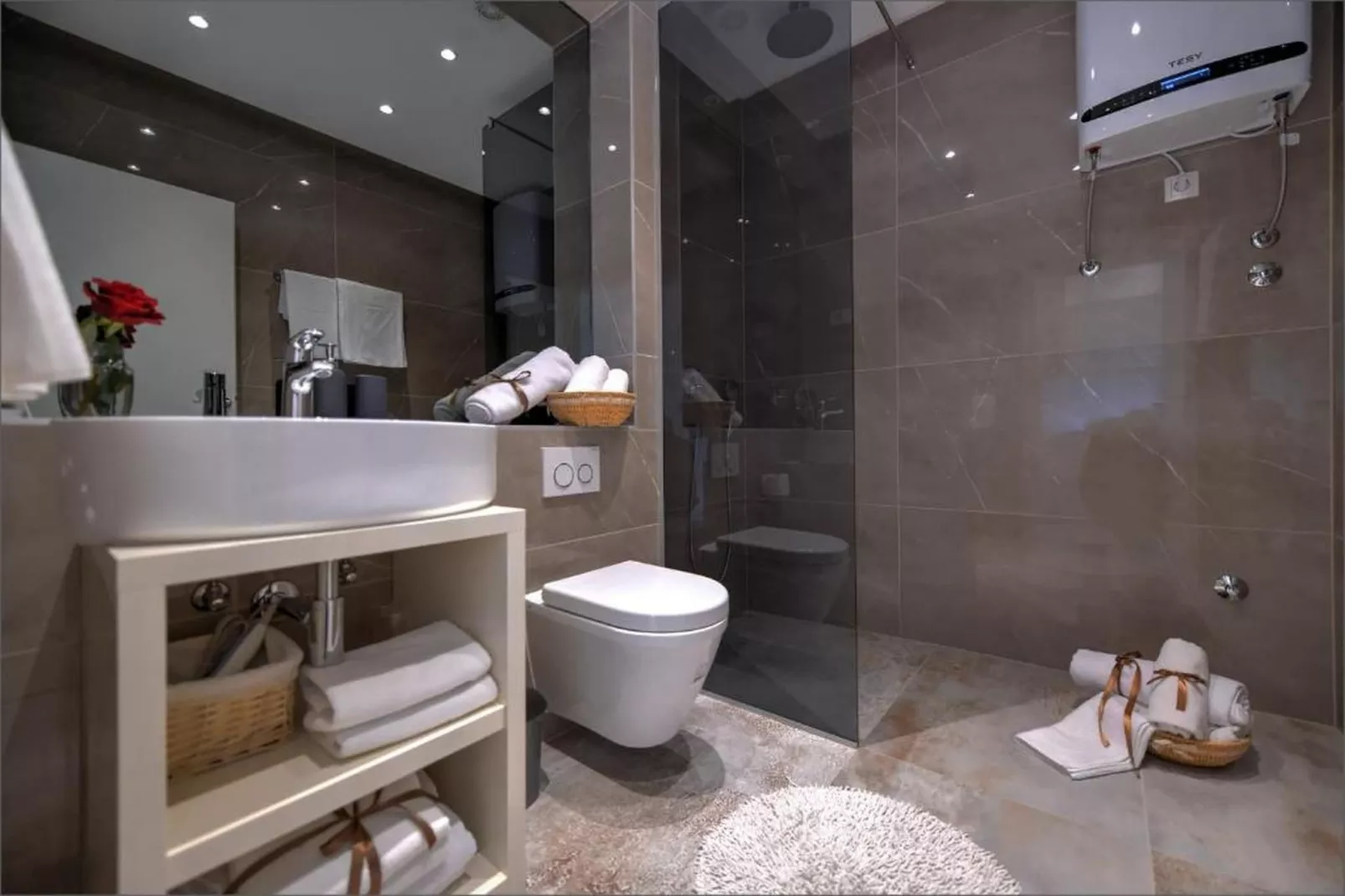 Deluxe Room with King Bed (2)-Salle de bain