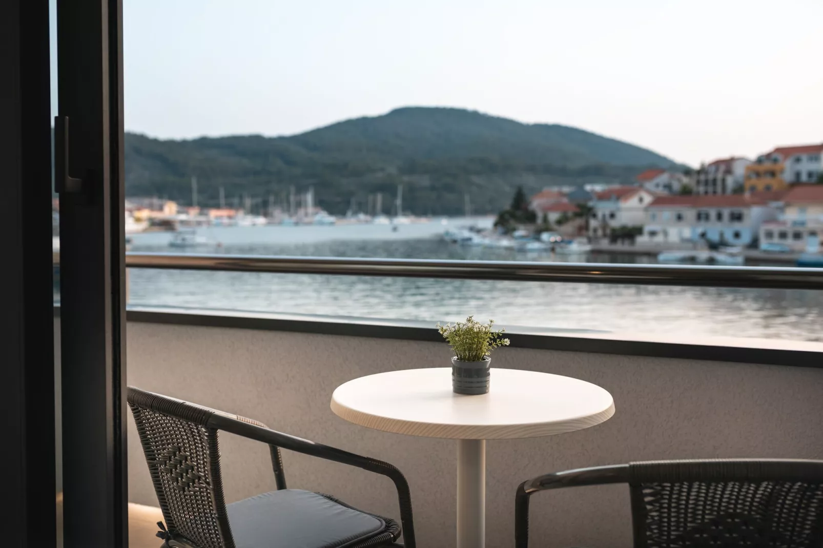 Apartments & Rooms Fisherman's Luck - Deluxe Double Room with Balcony and Sea View-Terrace