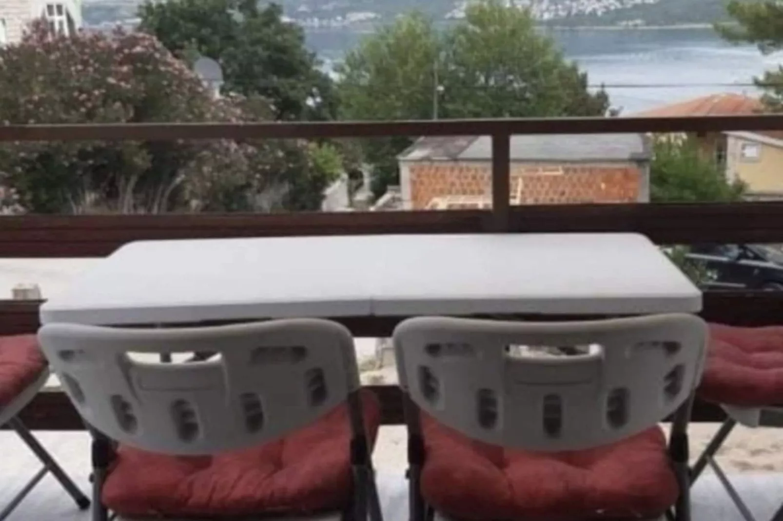 Apartments Boris Donji Karin - One Bedroom Apartment (Deluxe Apartment)-Terrasse / balcon