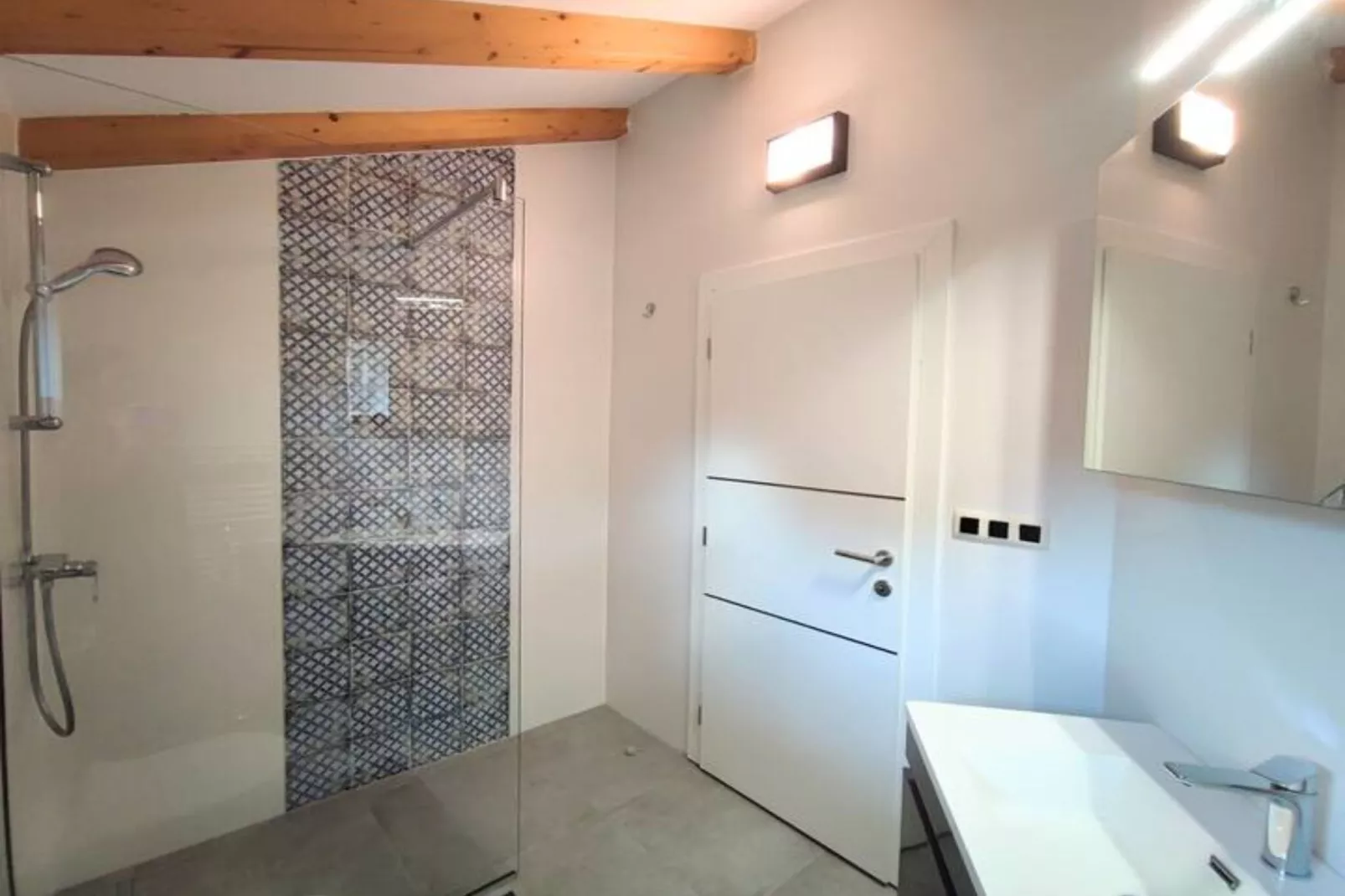 Villa Galant Brgudac - Private Oasis with Pool-Badezimmer