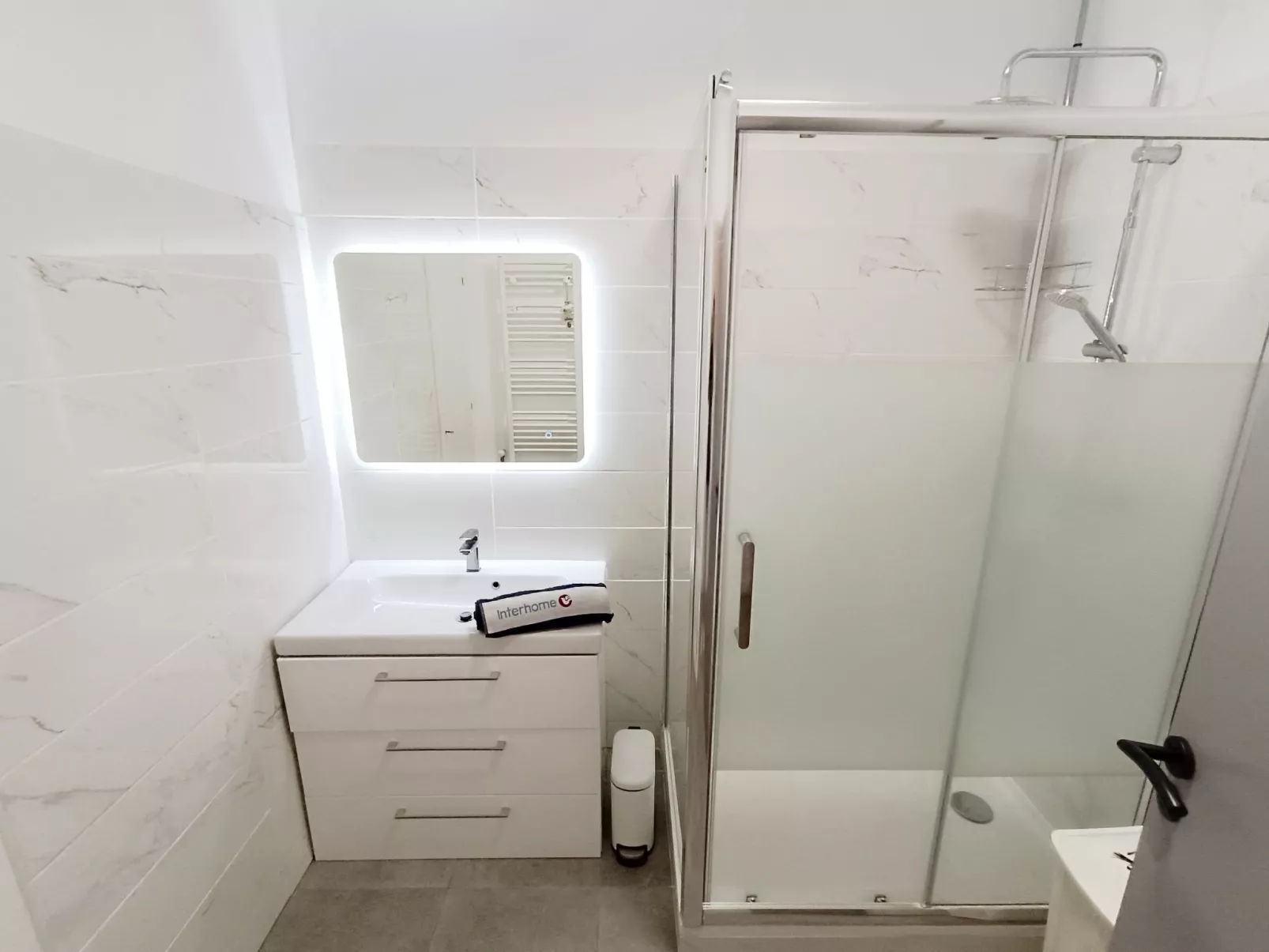 Le Victor Hugo-Dedans