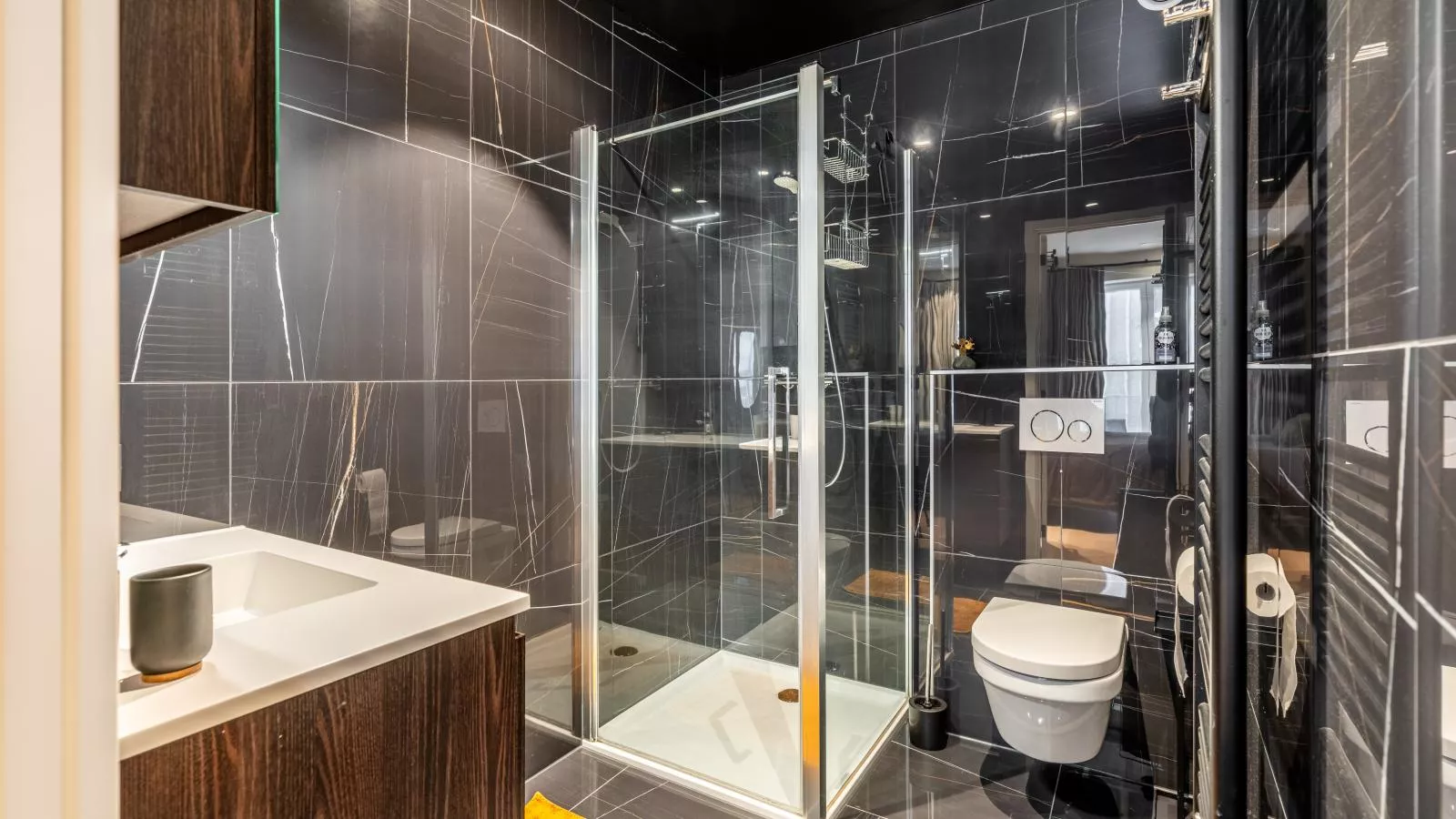 Ferrel eerste-Salle de bain