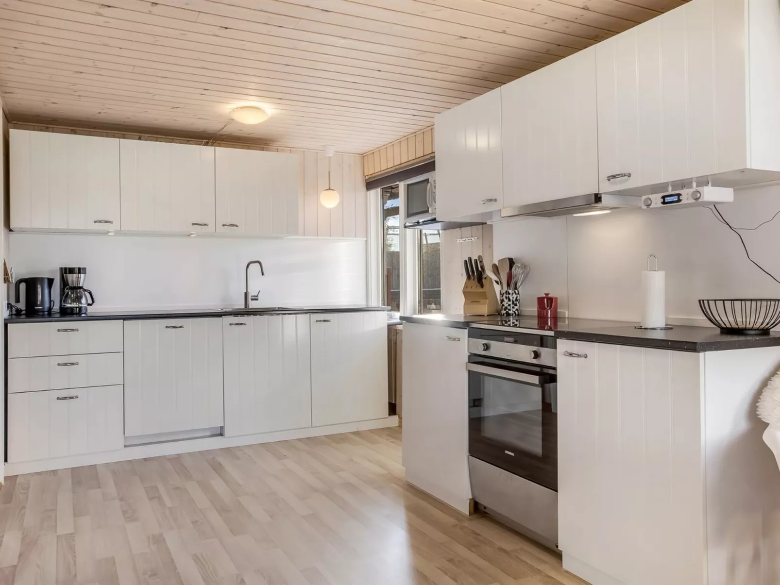 "Ali" - 500m from the sea-Inside