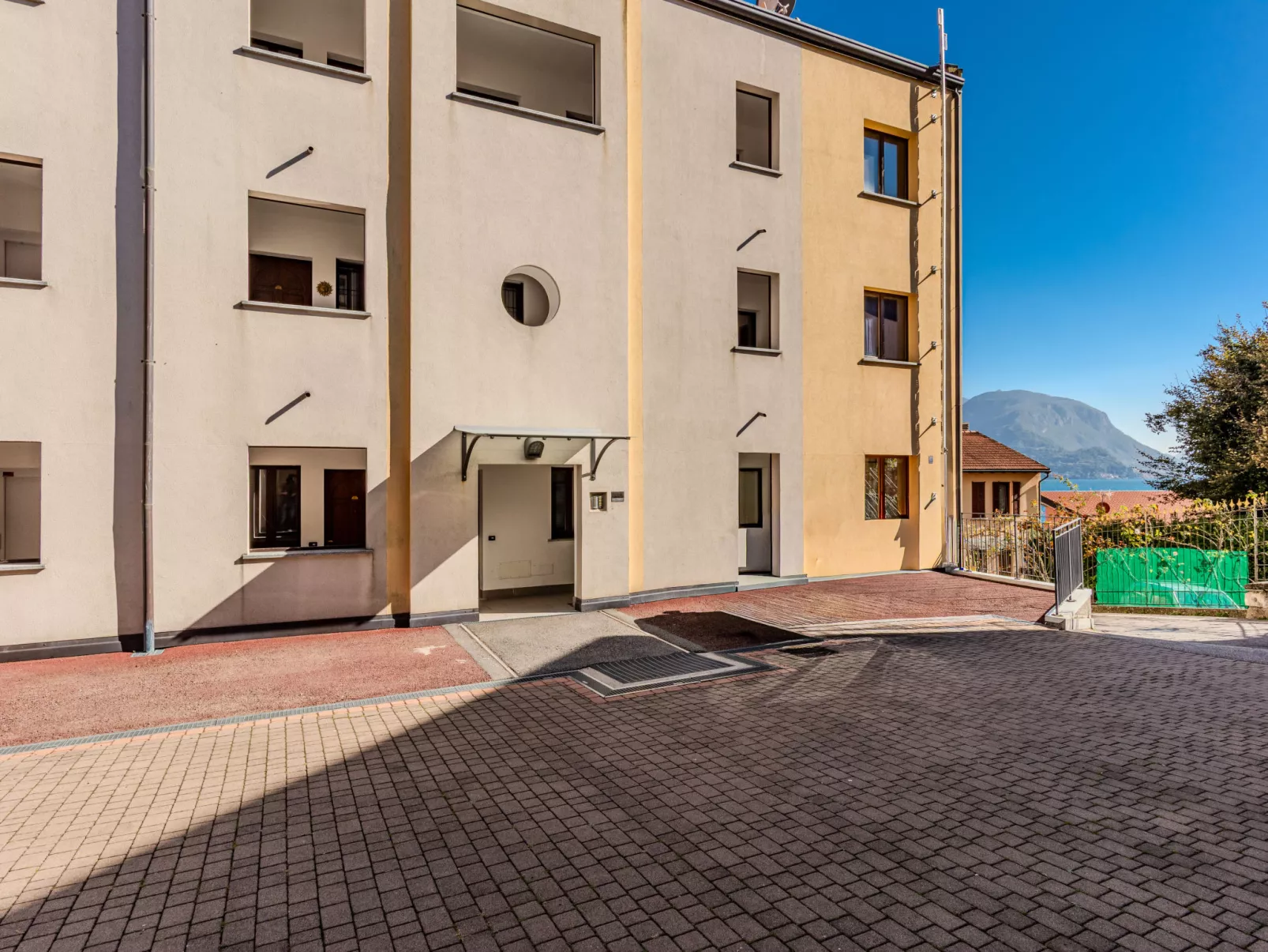 Villaggio Lago di Como-Outside