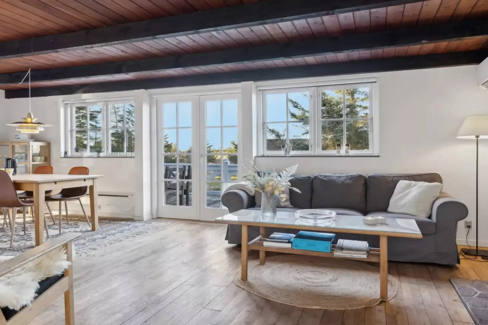 5 Sterne Ferienhaus in Blokhus-Innenbereich
