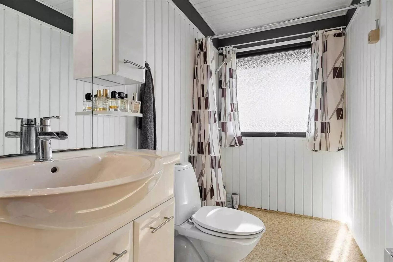 5 etoiles maison de vacances a Føllenslev-Intérieur