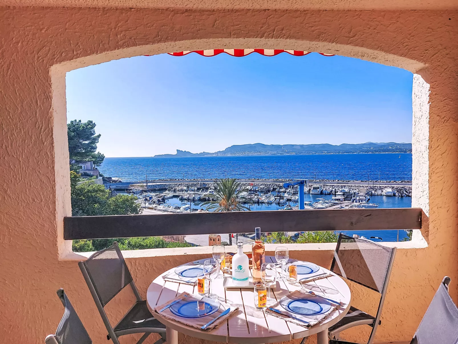 Château de la Madrague-Draußen