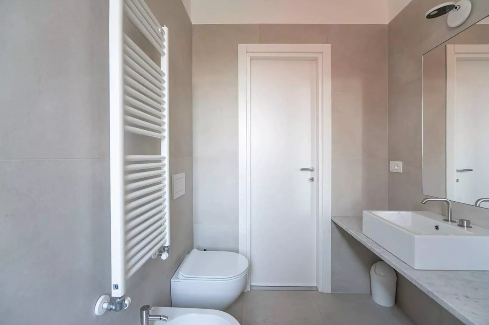 MI AMEDEO D'AOSTA-Badezimmer