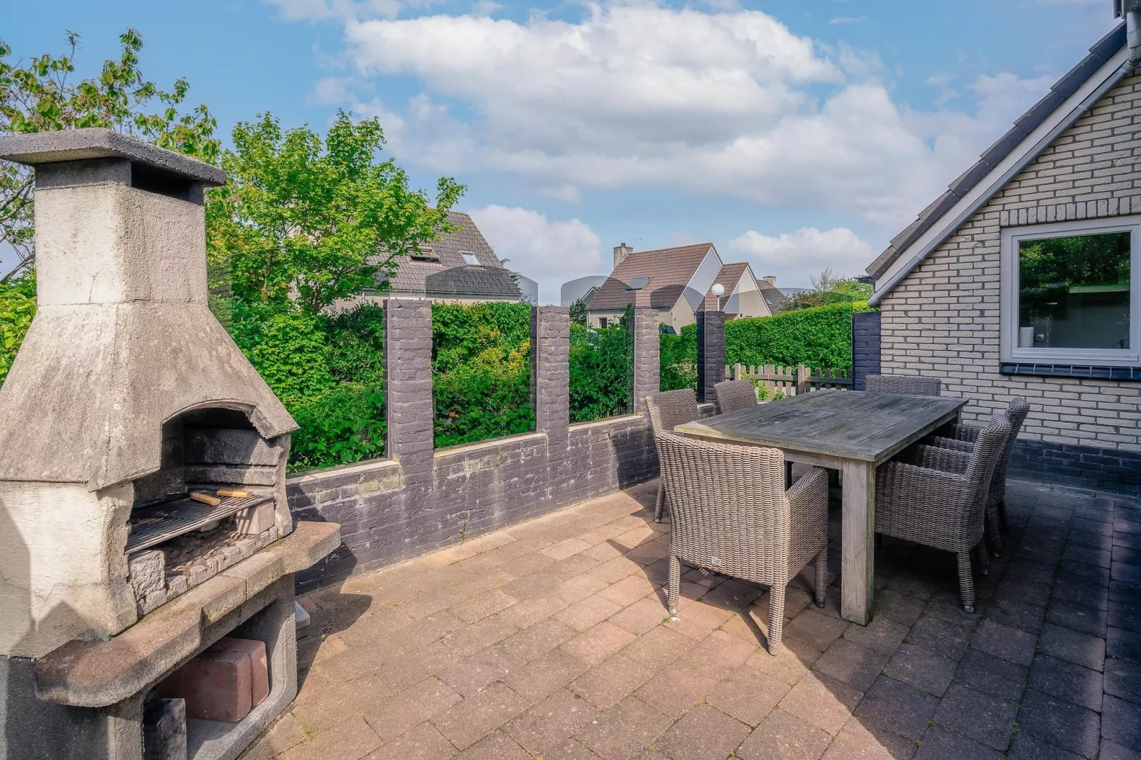 Kamperfoelie 81-Terrace balcony