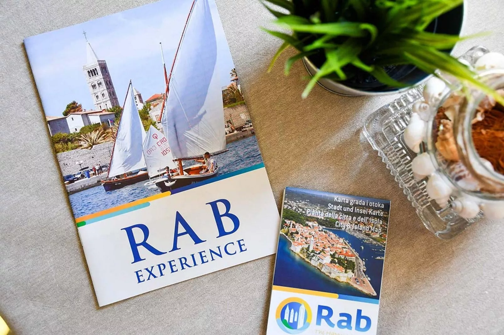 Apartments Jaklin -  Studio Apartment with Balcony and Sea View C-Indoor