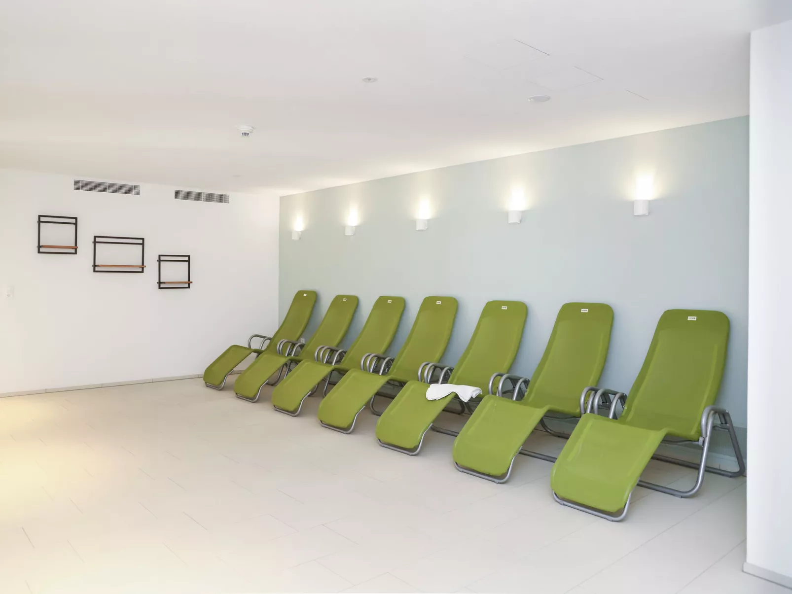 La Siala Apt.1-Inside