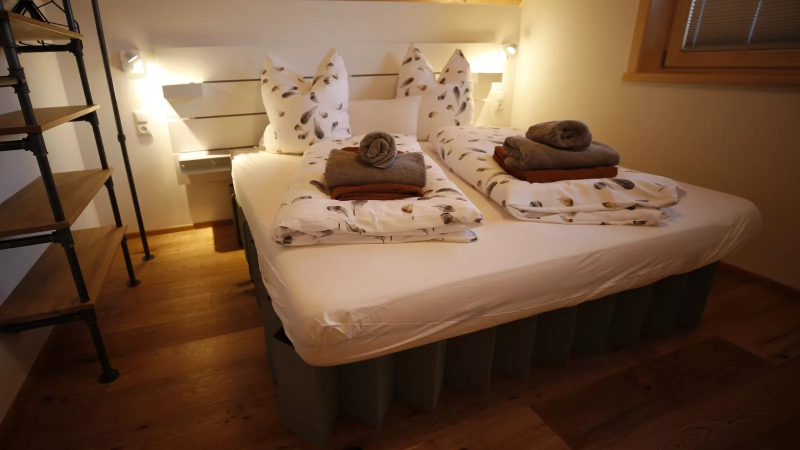 Designchalets Falkertsee-Bedroom