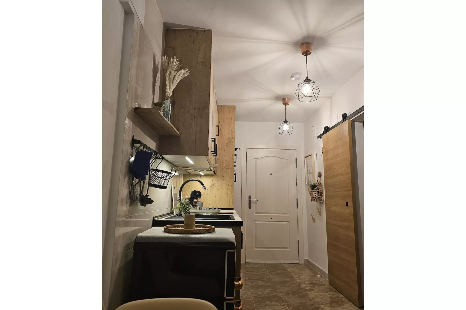 CT 394 - Faro's Beach & Town - Torremolinos-Kitchen