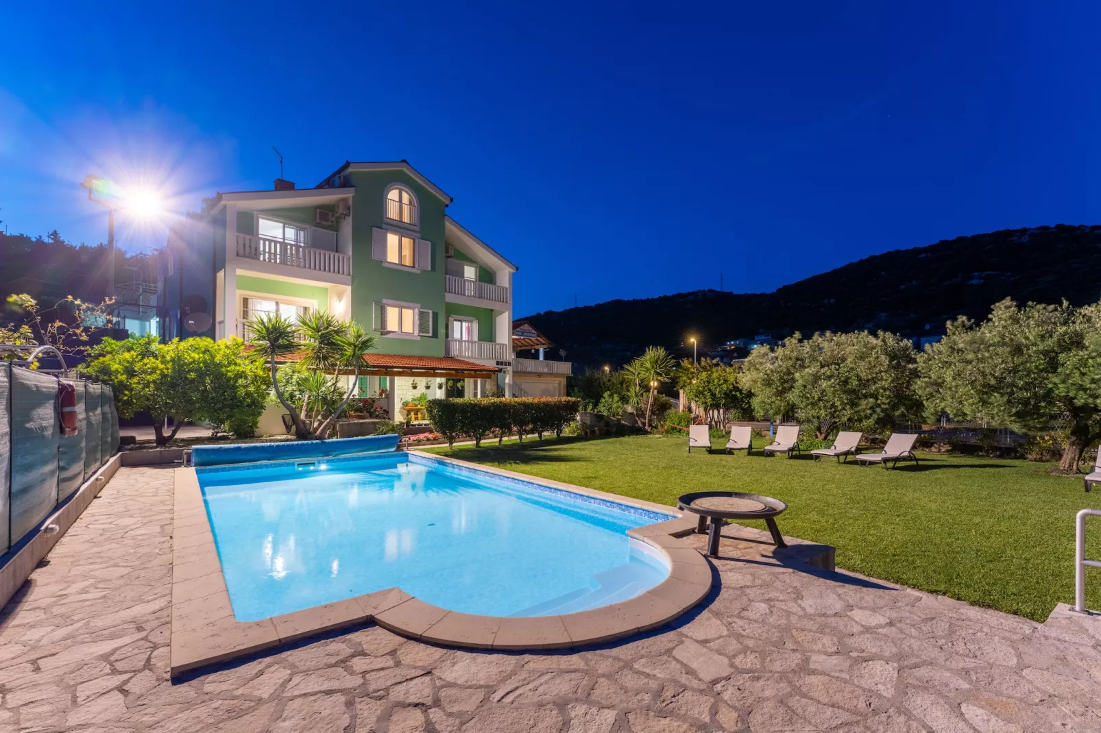 Villa Green Paradise-Swimming pool