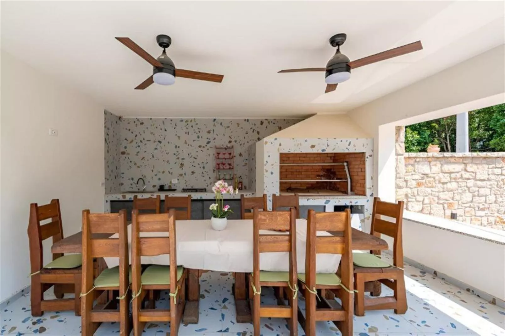 Villa Sokol with private pool-Cuisine