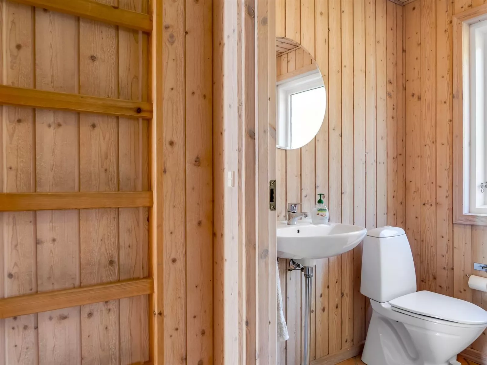 "Melita" - 2km from the sea-Inside