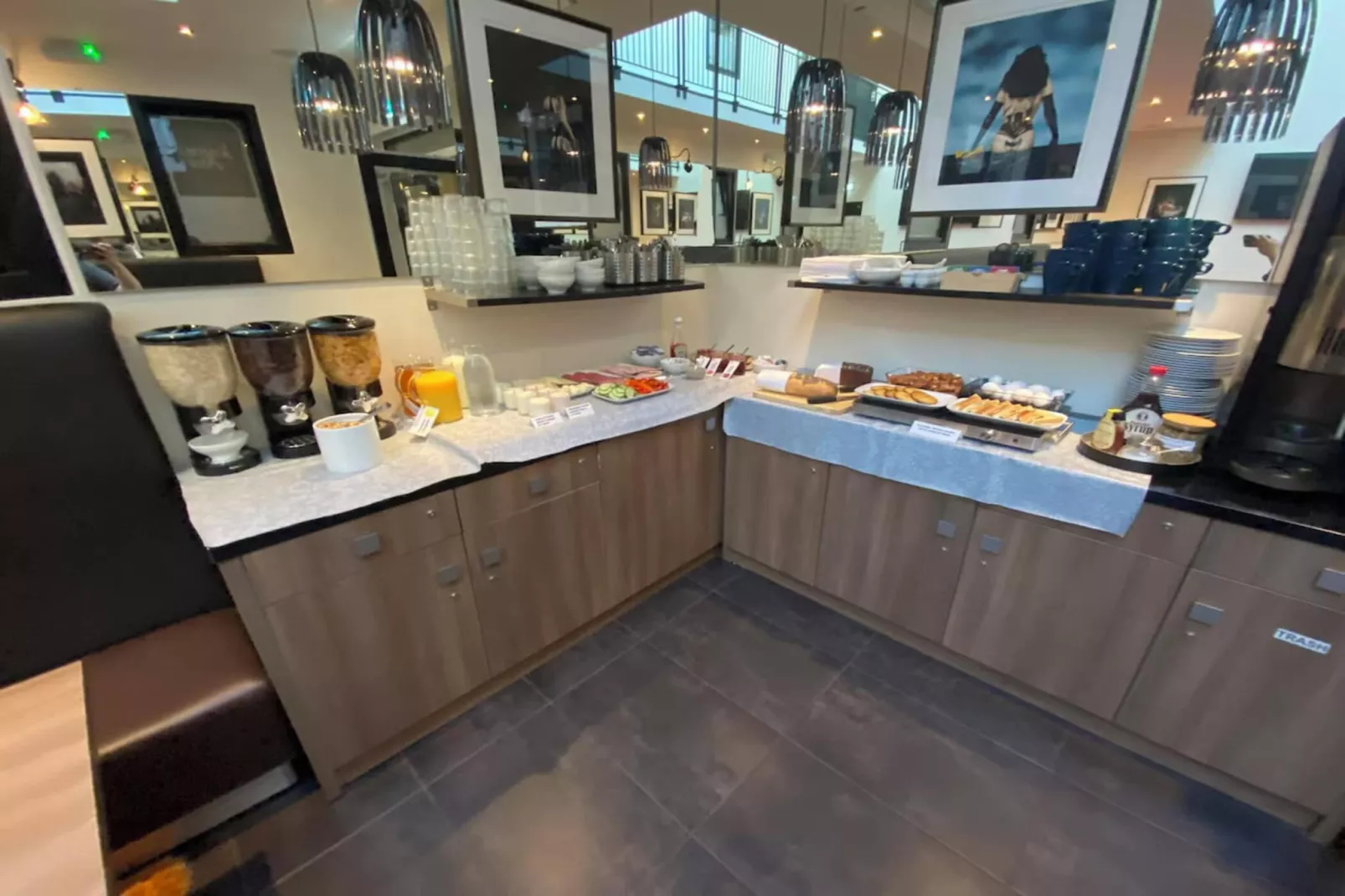 Jomfru Ane Standard Double-Cuisine