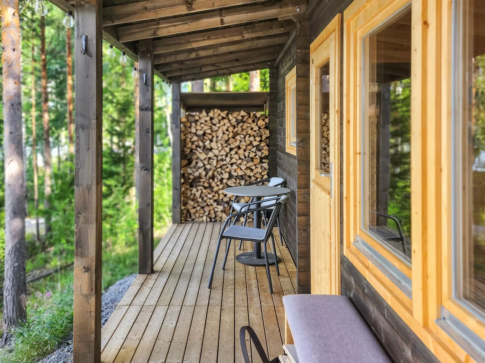 Villa soittoranta-Drinnen