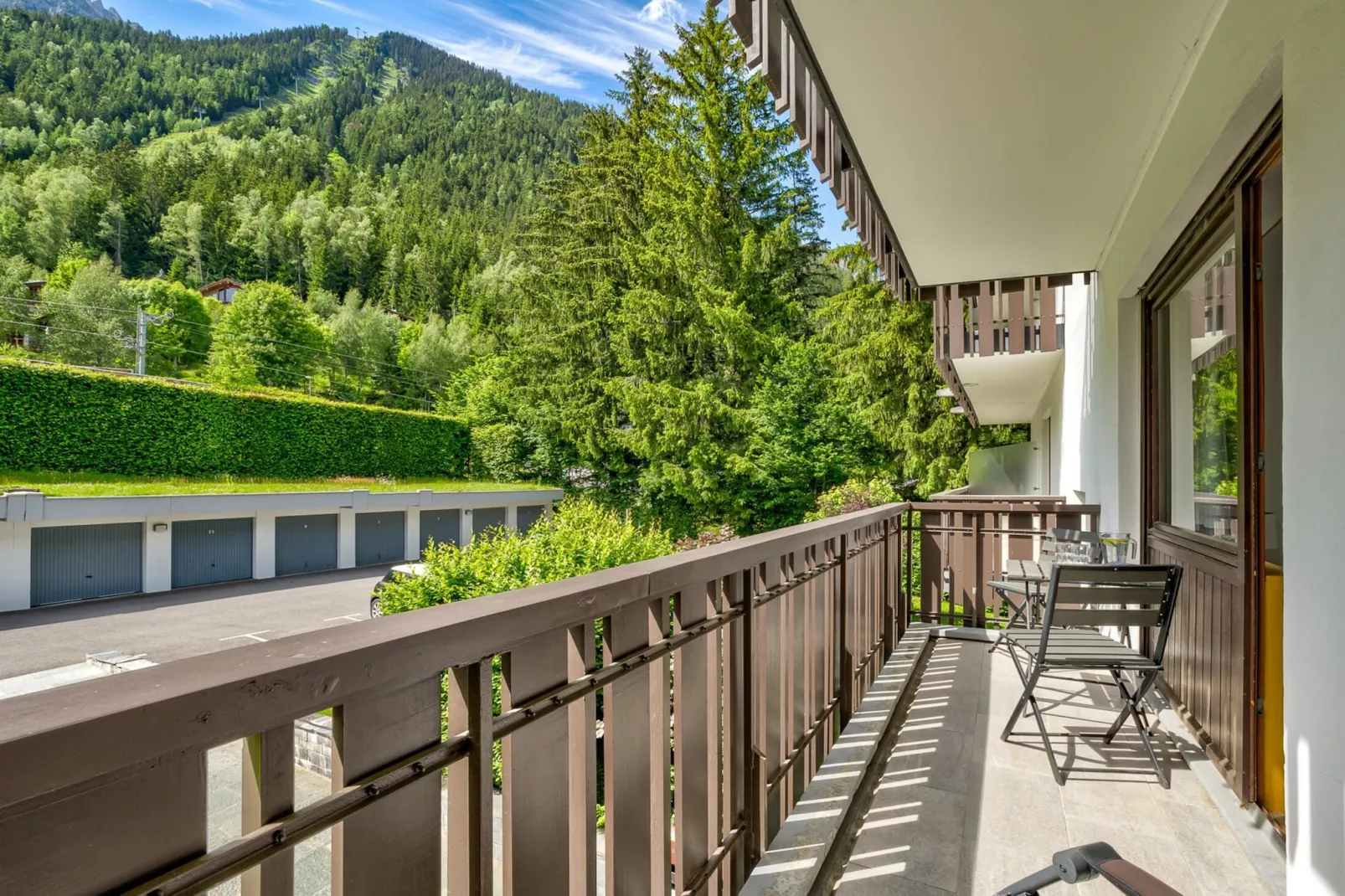 Brevent 3-Terrace balcony