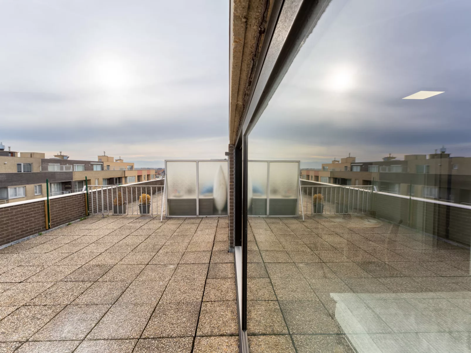 Ter Linde with two terraces-Draußen