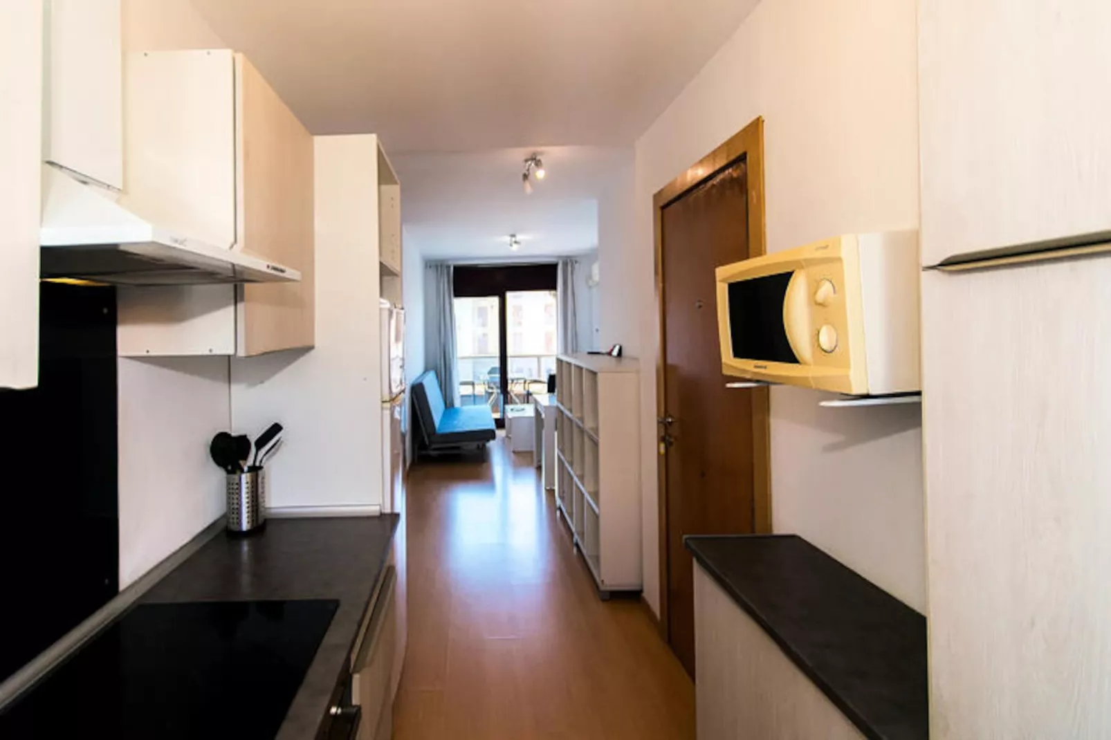 Appartements à Roses-Untagged