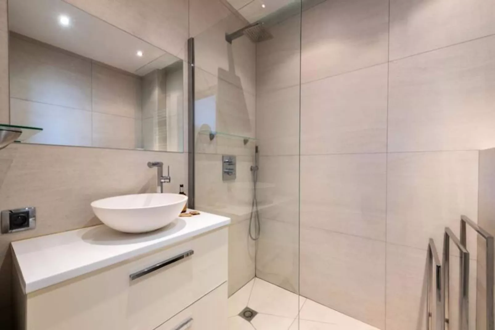 Résidence Appartement Avec Terrasse, Piscine & Acc&egrave;s Plage-Untagged