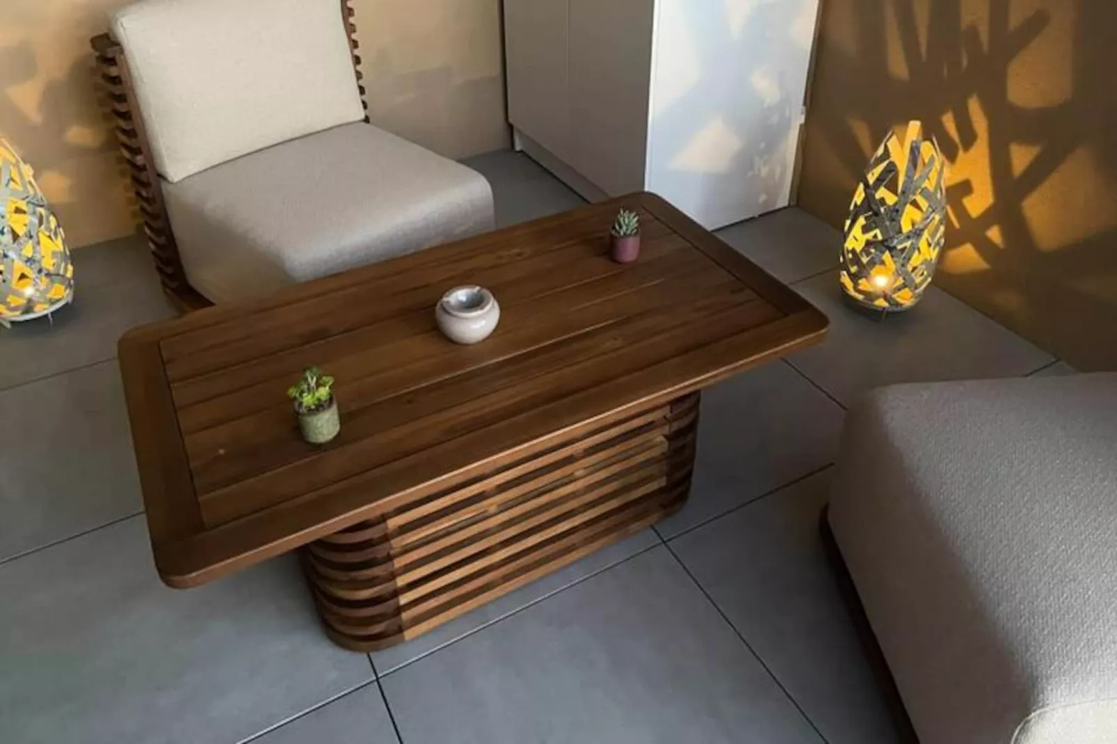 Studio Moderne - Terrasse - Piscine-Non tagué