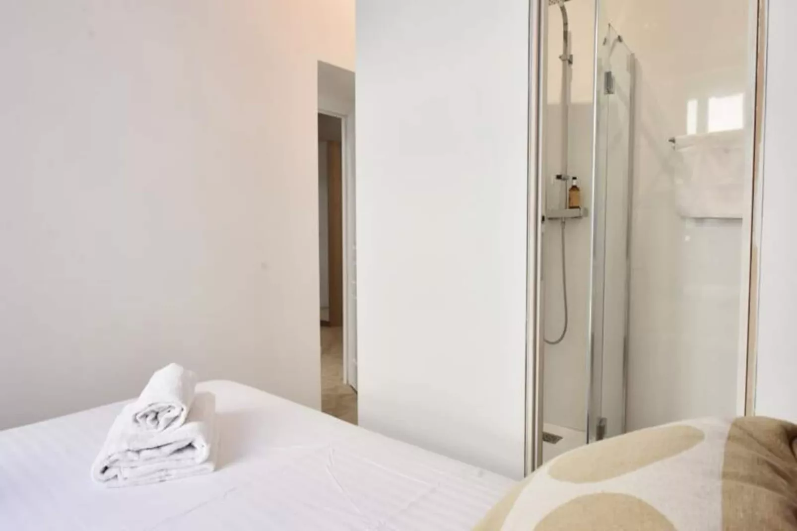 Résidence 4p Moderne En Centre-ville, 5min Palais & Plages !-Non tagué