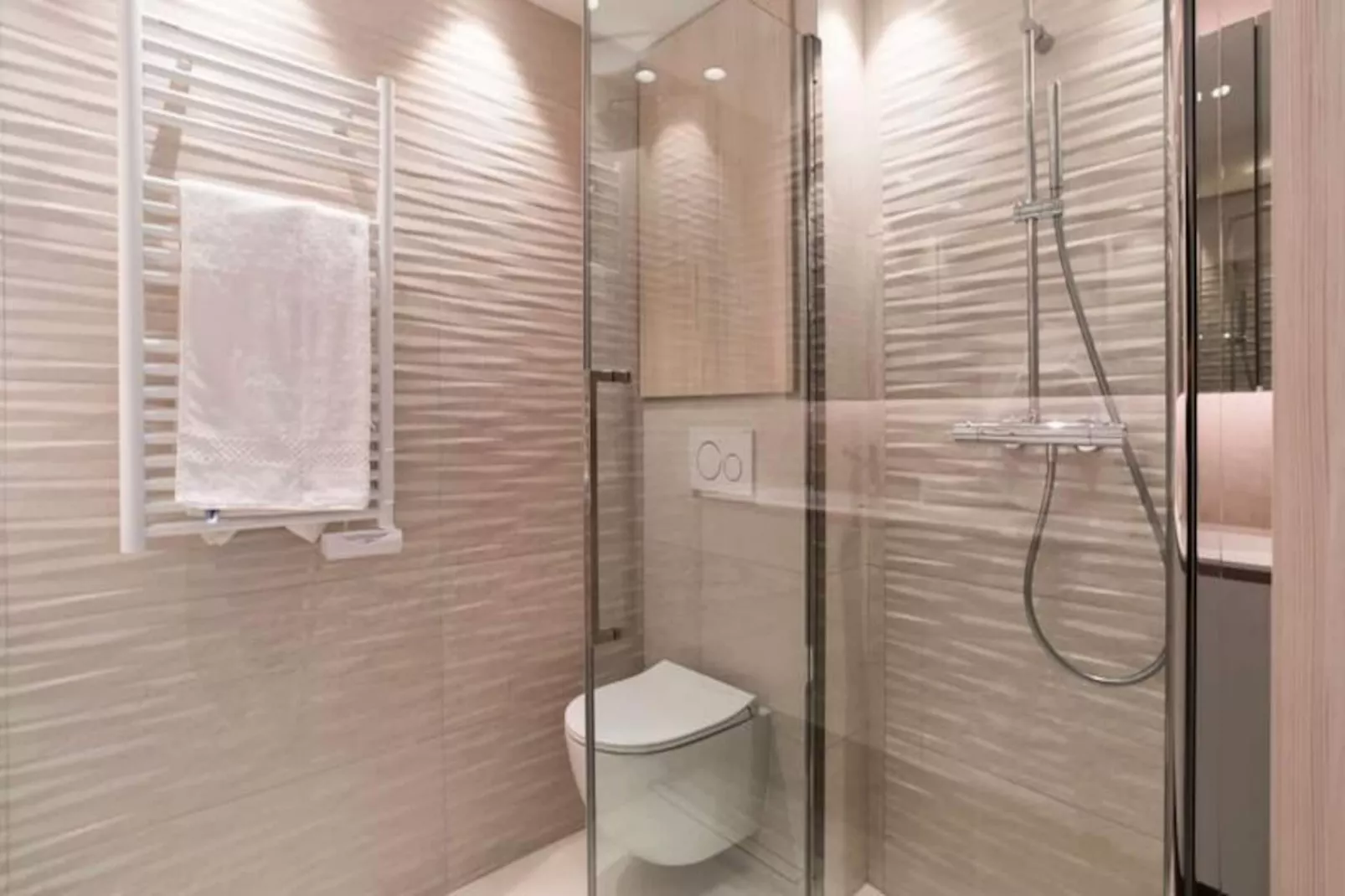 Résidence 2p Avec Terrasse Vue Mer & Parking, 2min Des Plages-Untagged