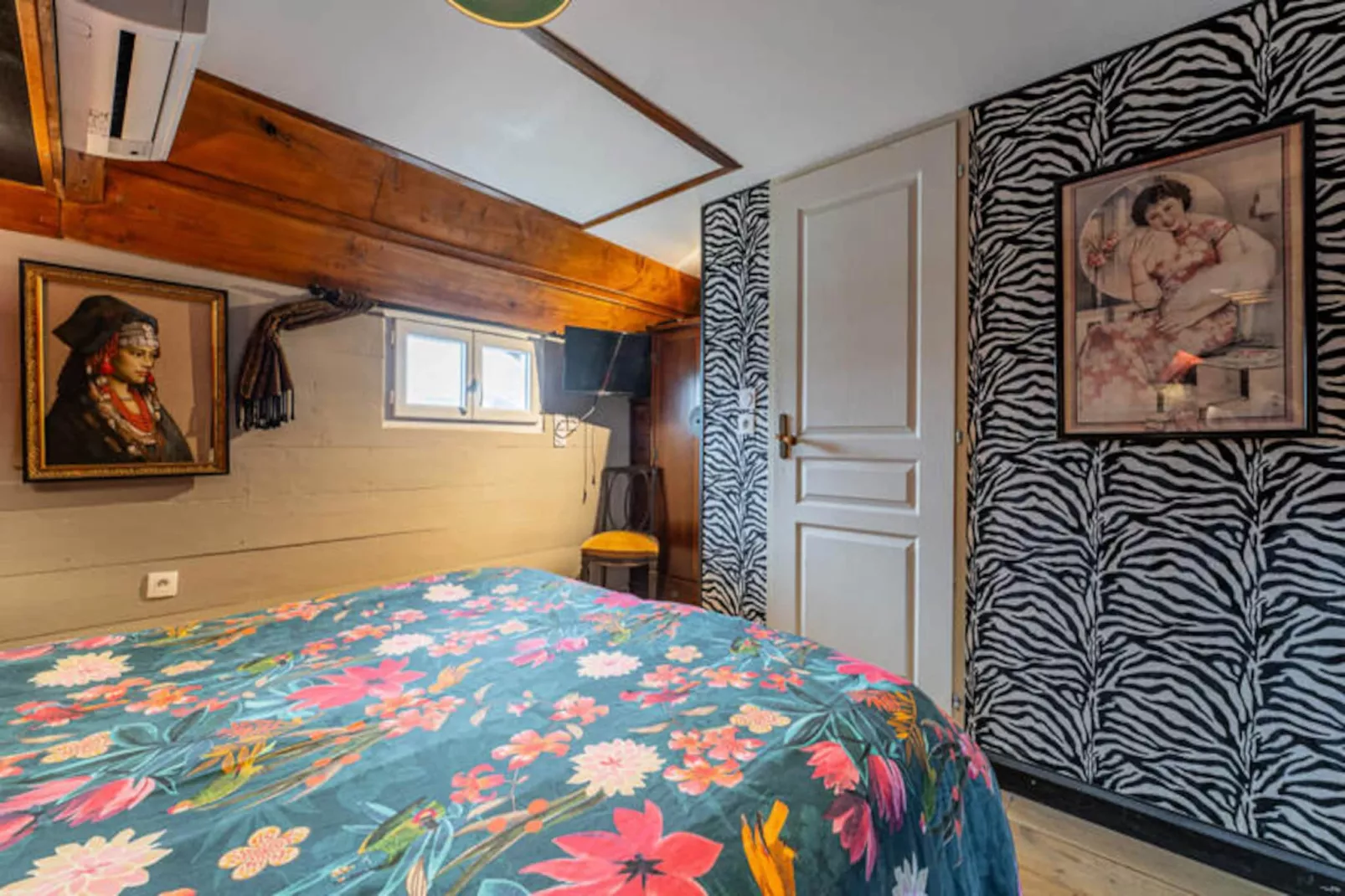 Suite De Charme Sur La Péniche Petite Annick-Untagged