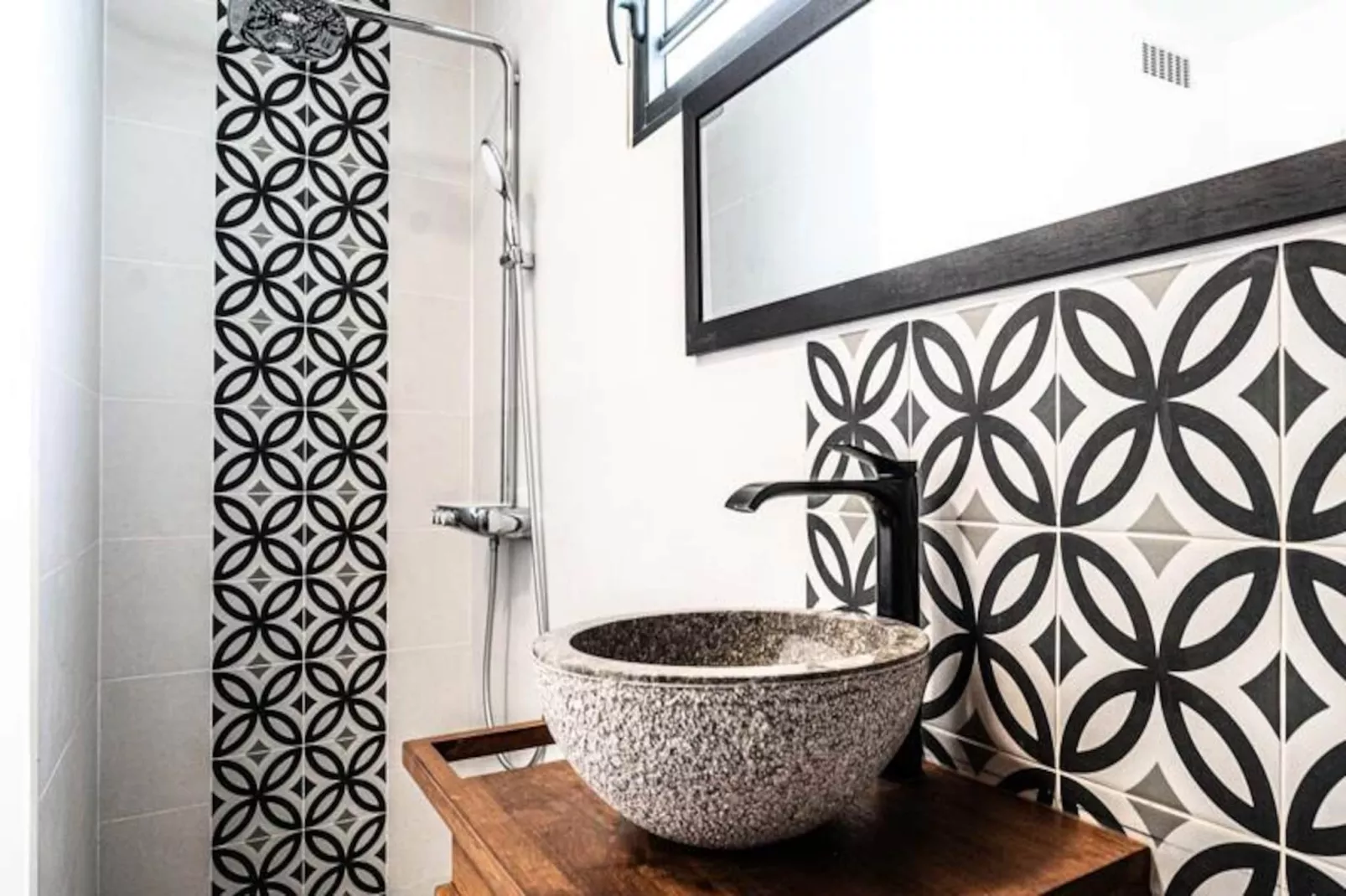 Villa Kassav-Non tagué