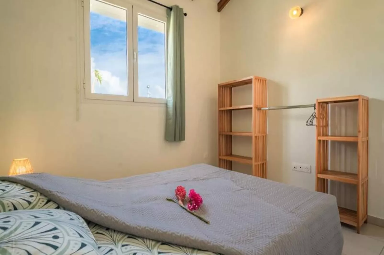 Villa Karaval-Non tagué