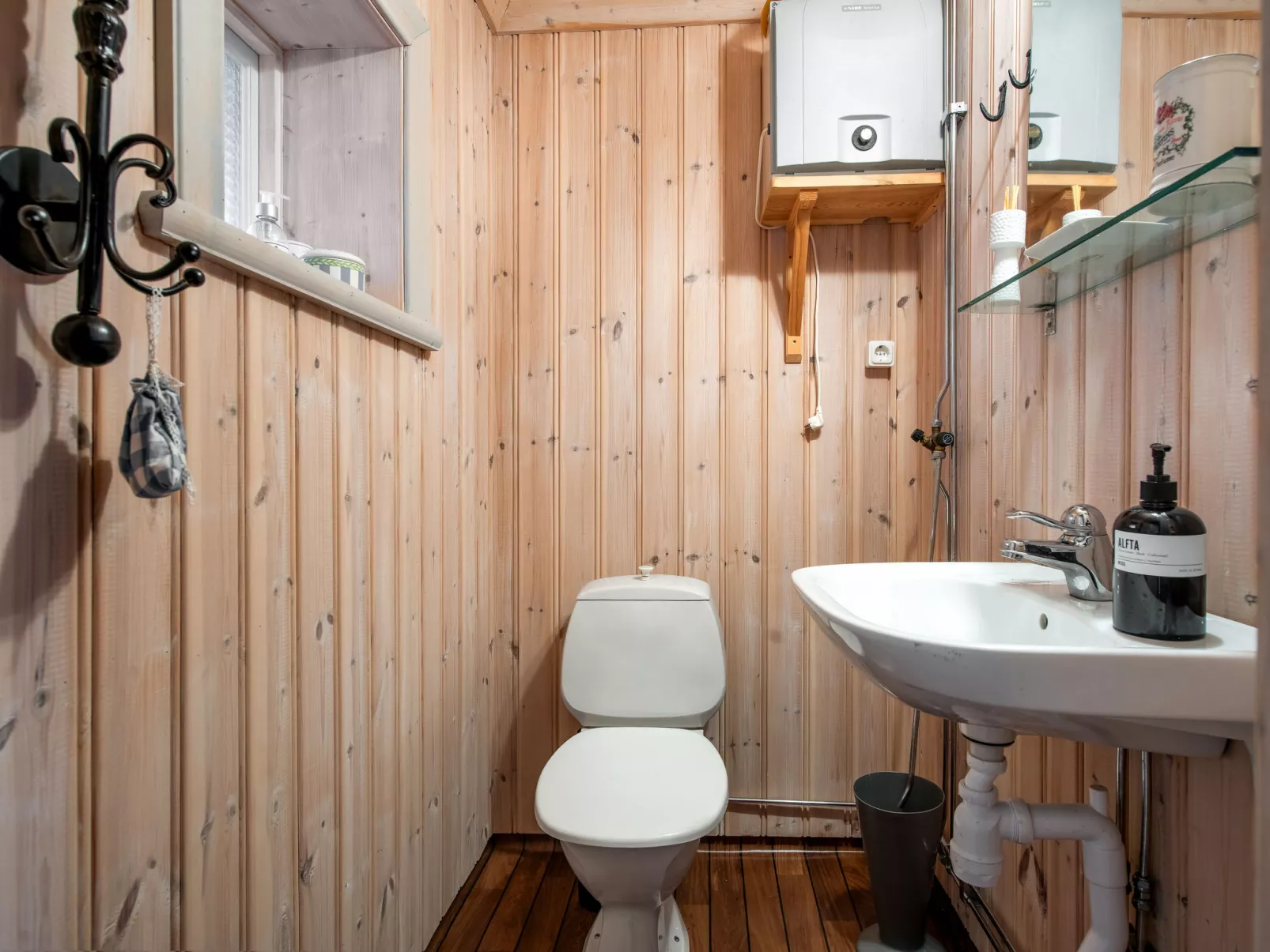 Viksjö Utsikten-Dedans