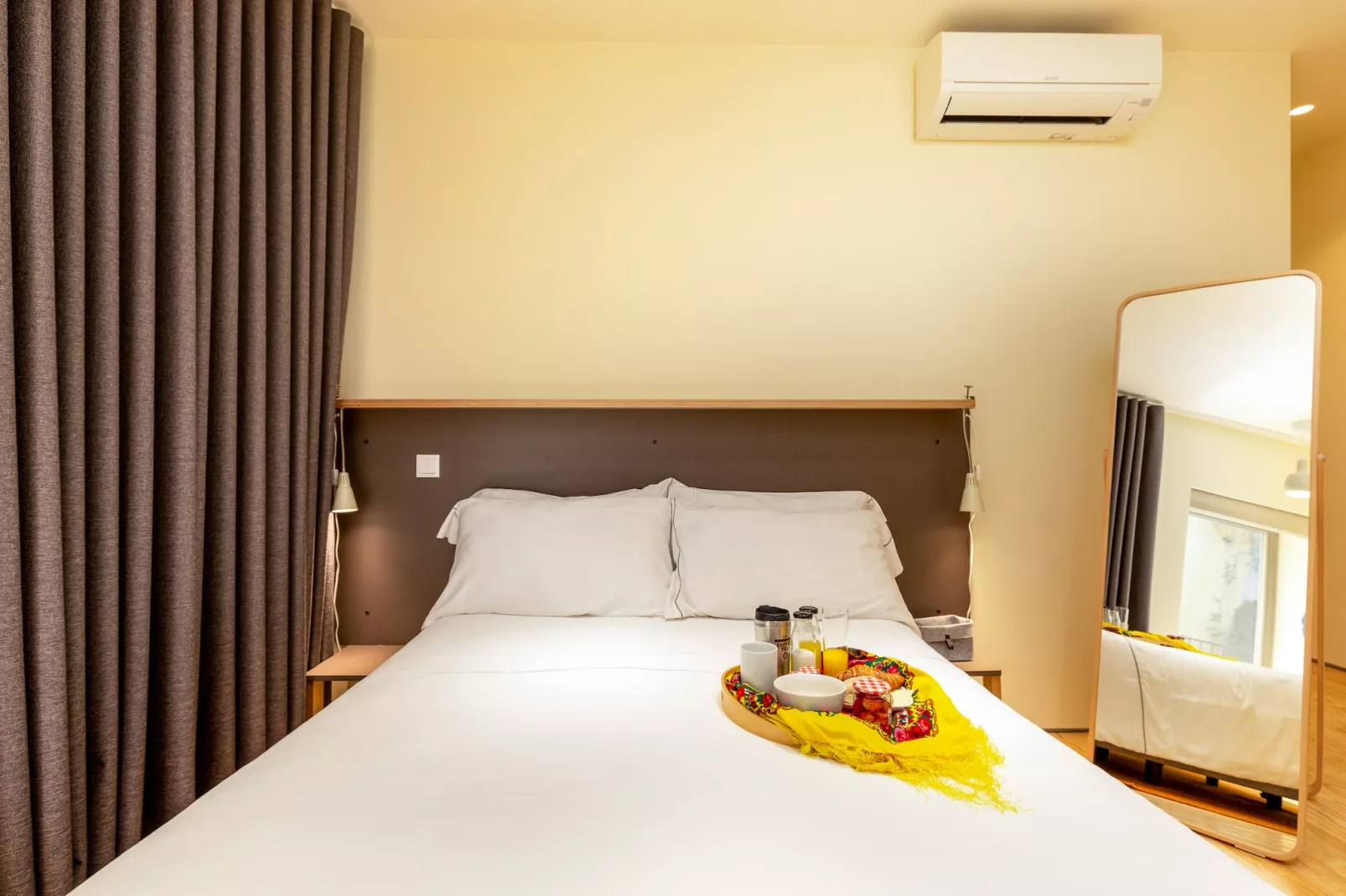 Feel Porto Codeçal Apartment 2.2-Chambre