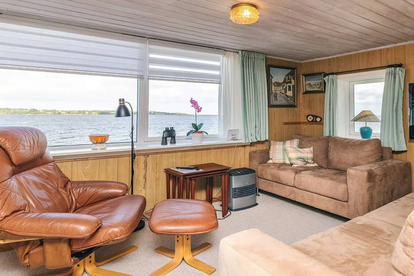 4 person holiday home in Farsø-By Traum-Indoor