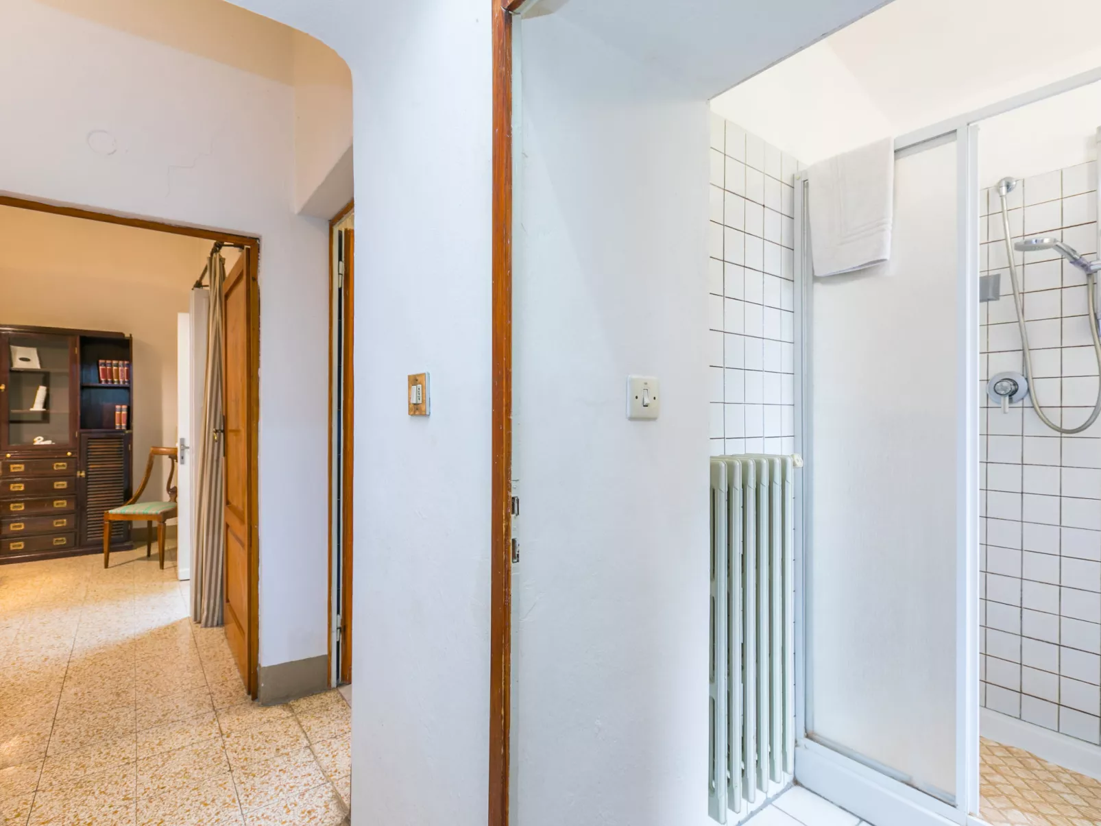 San Lazzaro-Inside