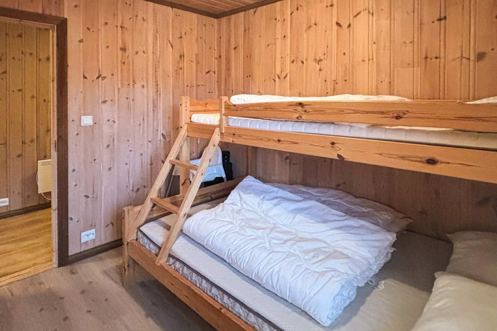 76409 TROLLHYTTA-Indoor