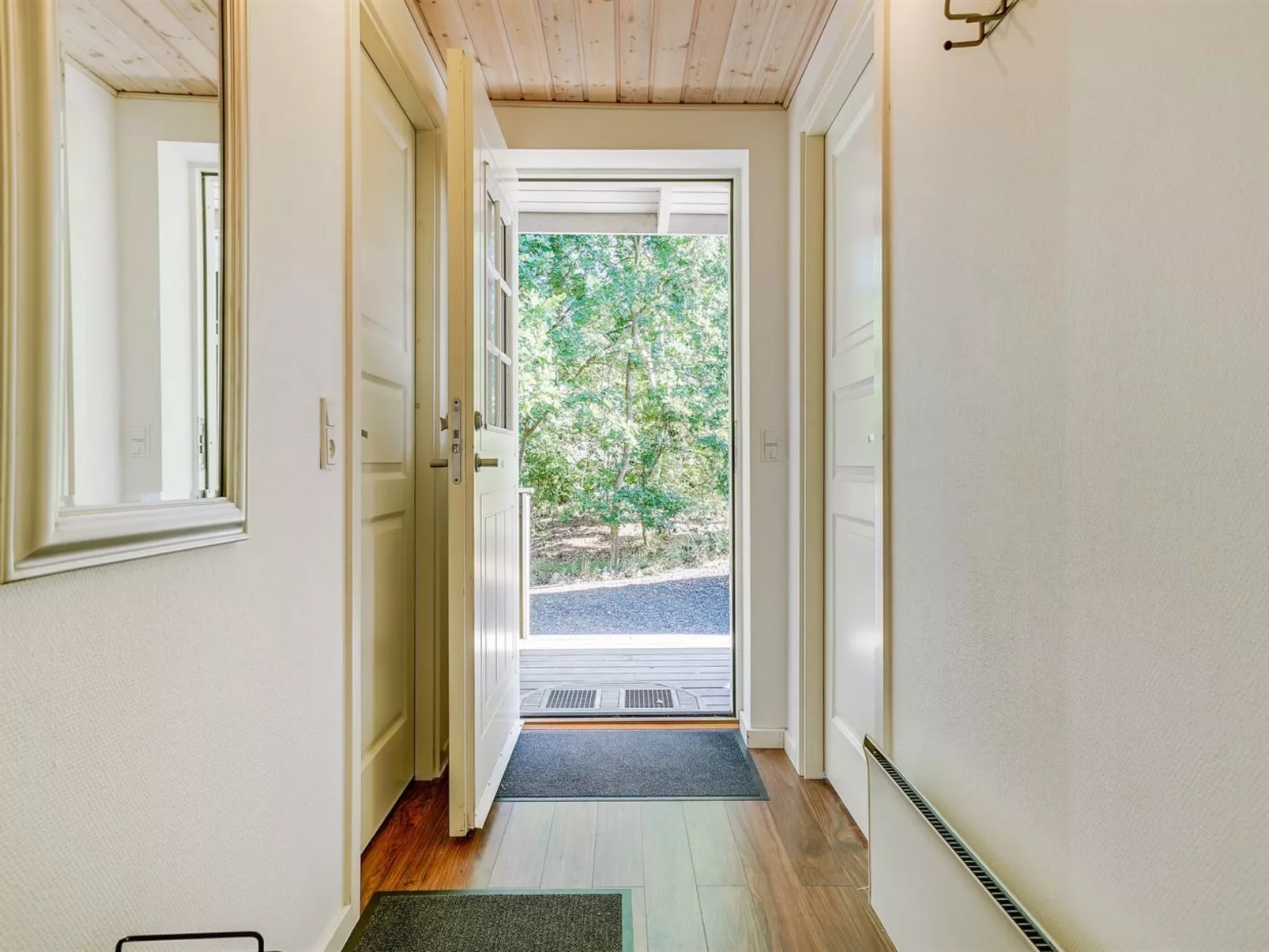 "Epke" - 250m from the sea-Inside