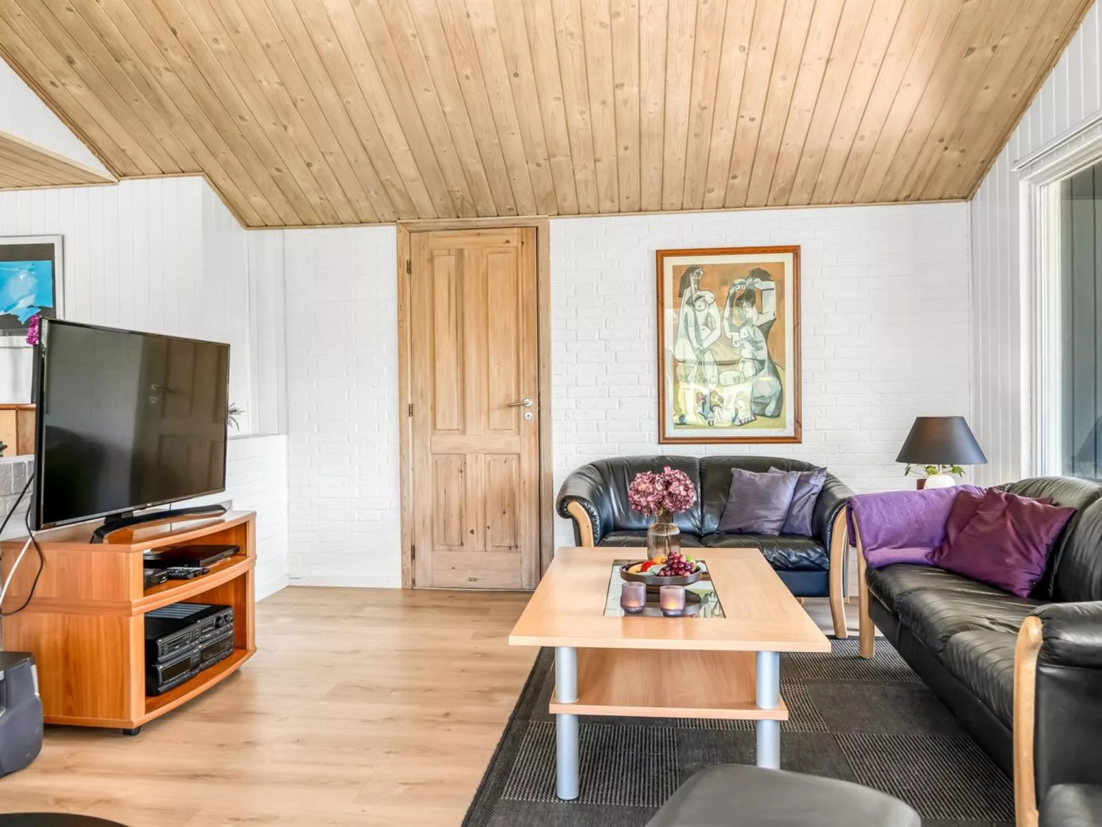 "Vilhelmiina" - 350m from the sea-Inside