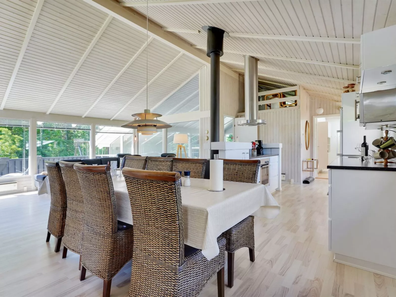 "Harriet" - 800m from the sea-Dedans