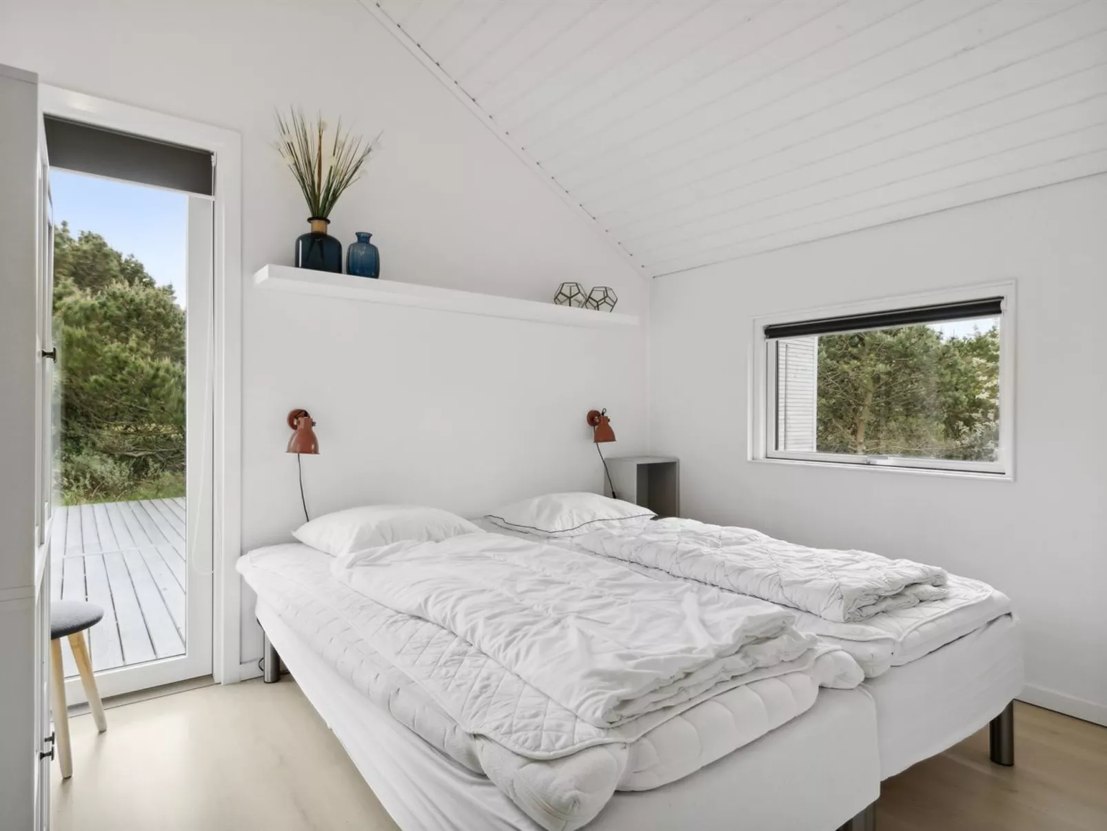 "Julie" - 1.5km from the sea-Inside