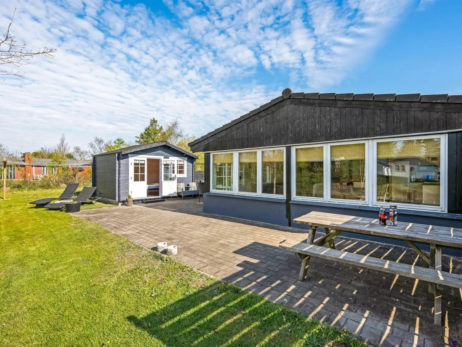 "Valdemar" - 350m to the fjord-Dehors