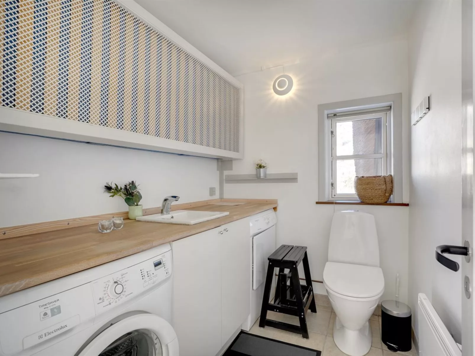 "Tabea" - 150m from the sea-Drinnen