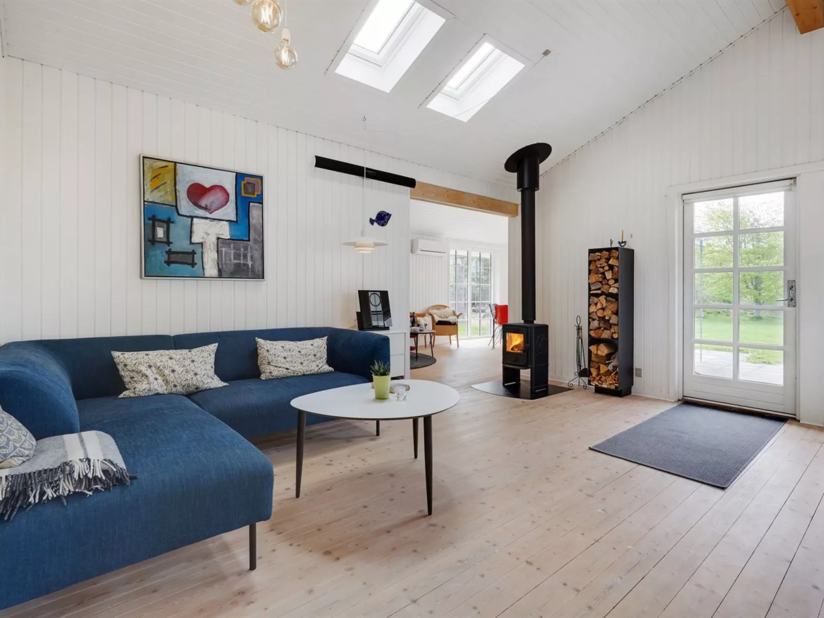 "Ansberga" - 1km from the sea-Inside