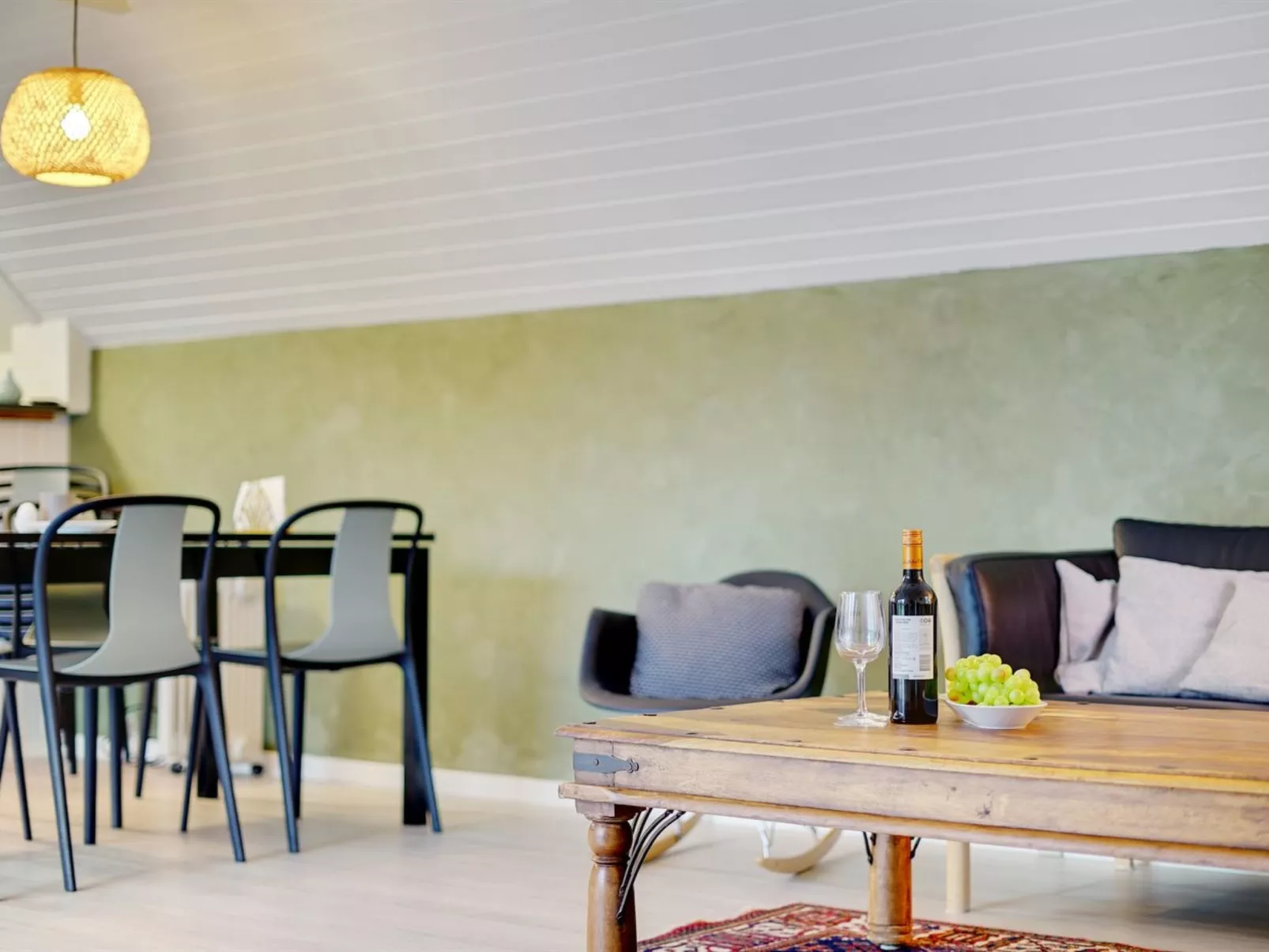 "Ingalil" - 650m from the sea-Inside