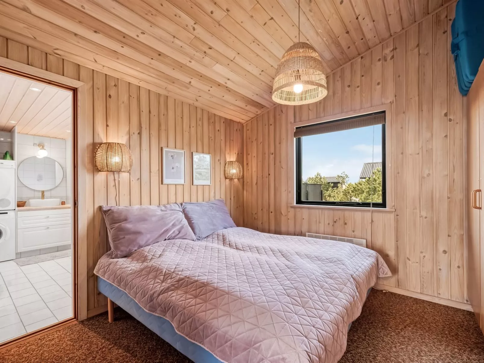 "Brunkil" - 500m from the sea-Inside