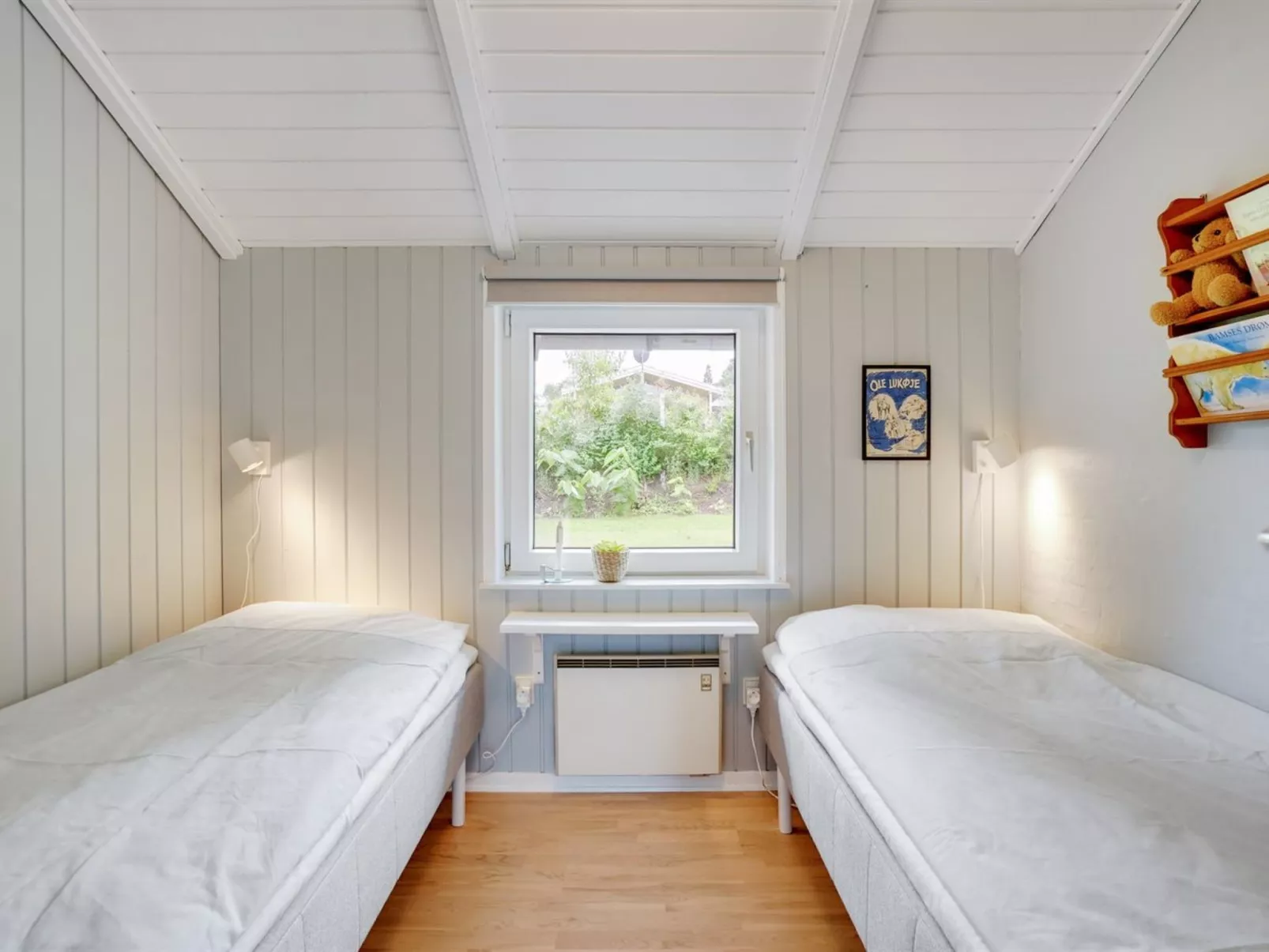 "Petrus" - 750m from the sea-Inside