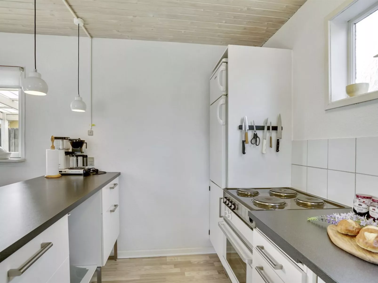 "Alvina" - 25m from the sea-Inside