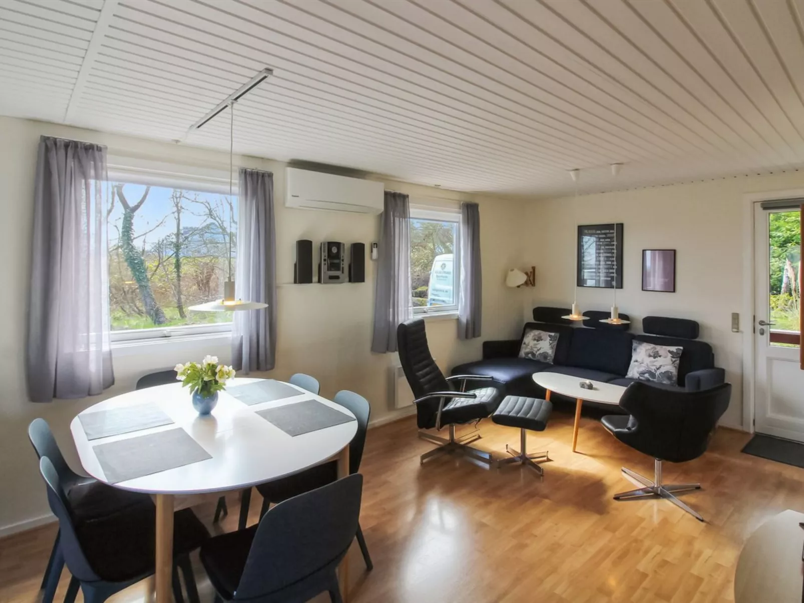 "Ebertina" - 500m from the sea-Drinnen