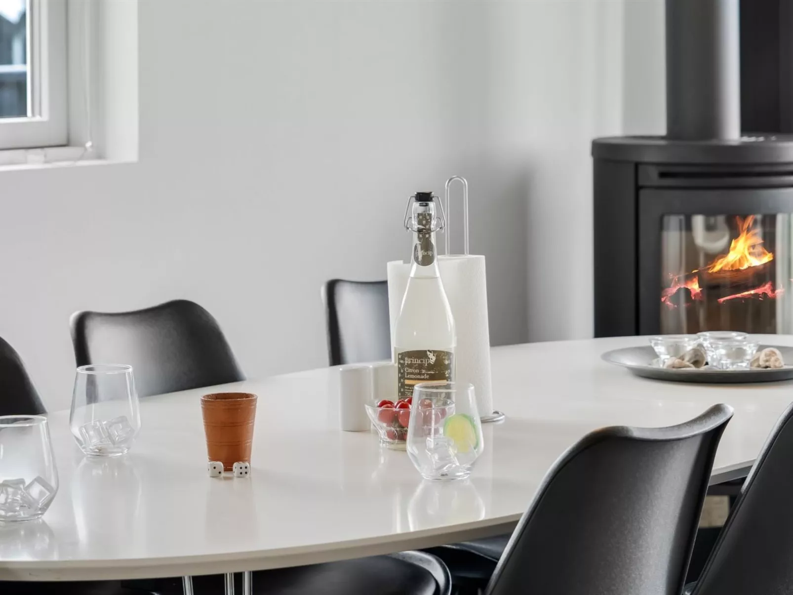 "Frejdis" - 1.1km from the sea-Inside